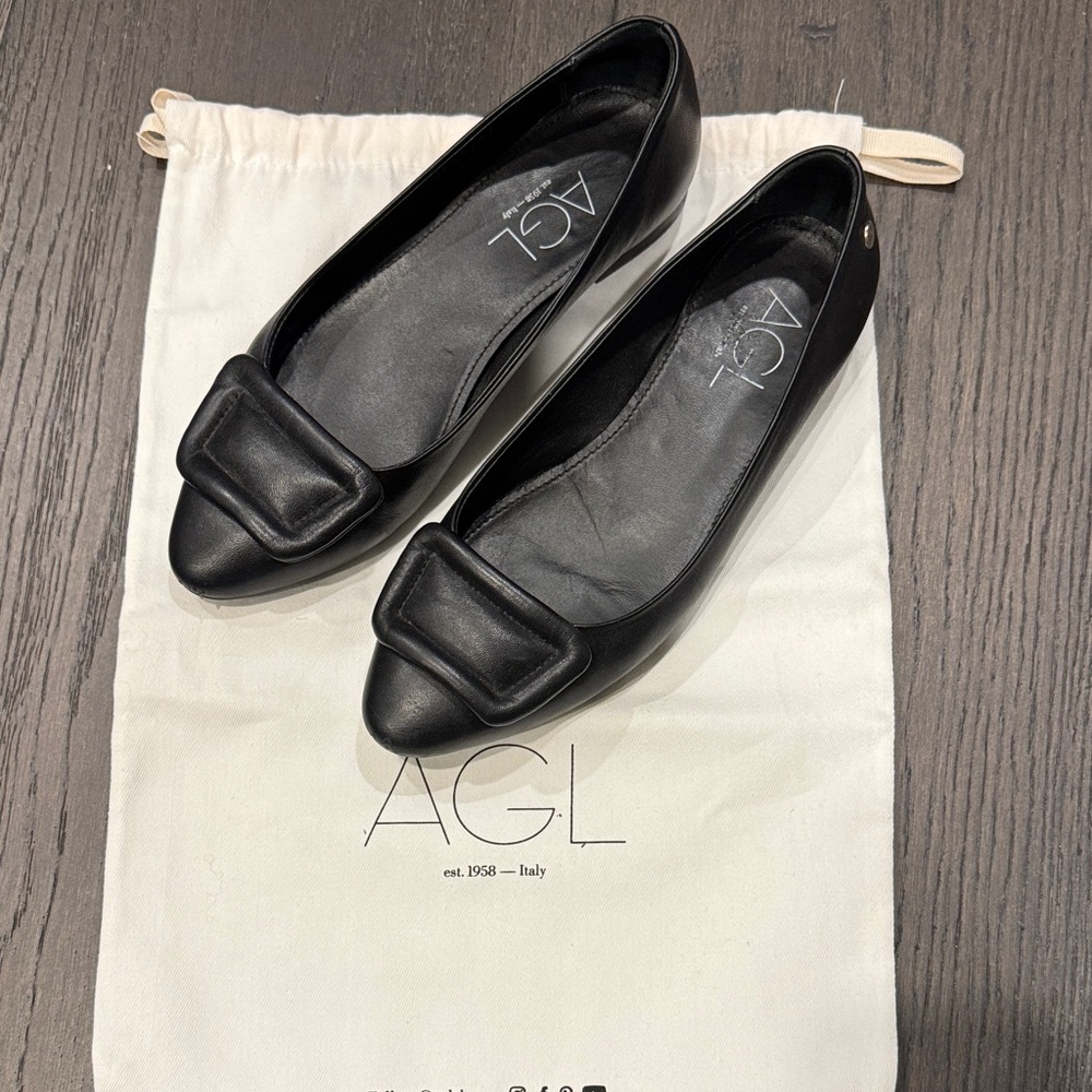 AGL Women's Black Leather Flats
